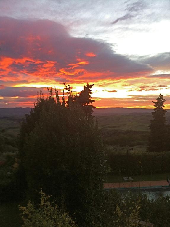 Podere Le Monache 몬타이오네 외부 사진
